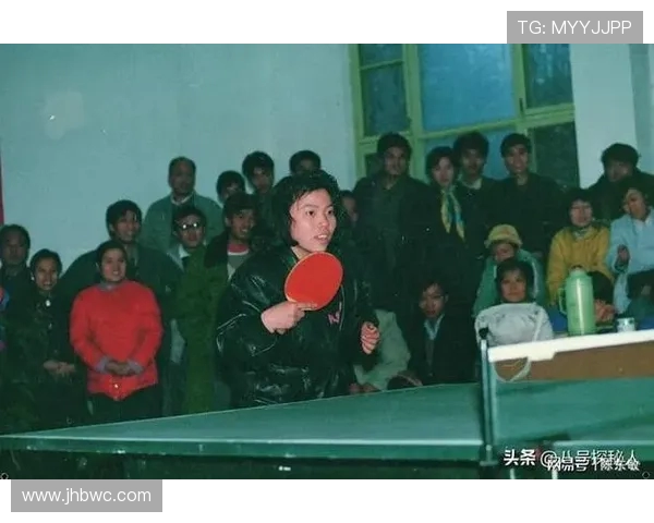 邓亚萍走进印刷学院附小：体育教会孩子 “输得起” 的人生哲学